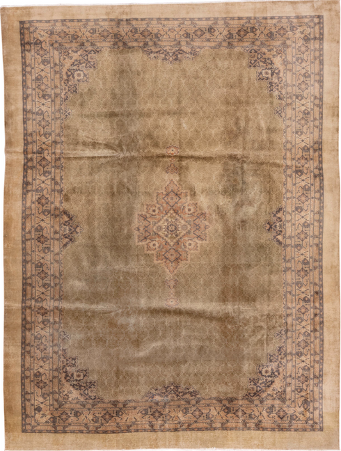 Antique Sivas Area Rug (8' x 10')