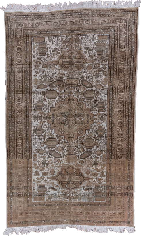 Antique Kaisary Area Rug (5' x 8')