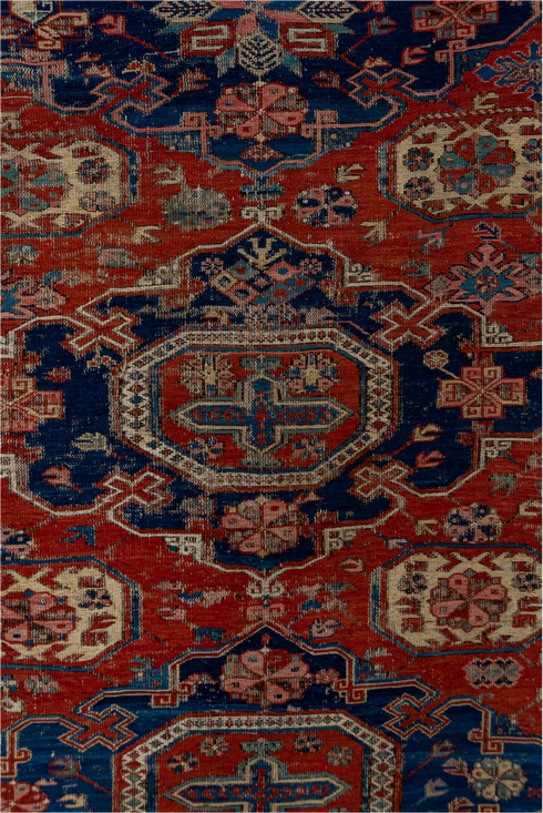 Antique Sumak Area Rug (4' x 6')