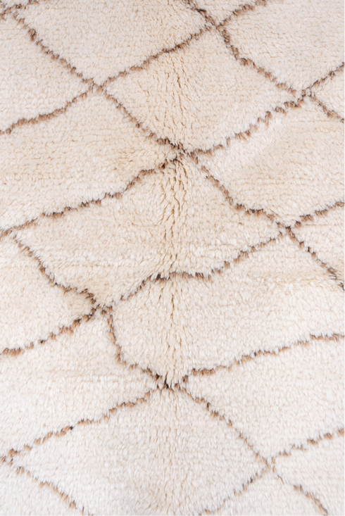 Vintage Moroccan Area Rug (5' x 7')