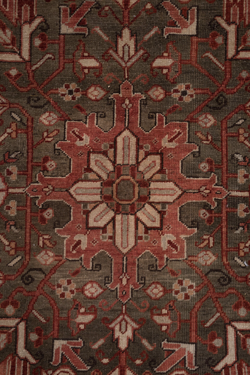 8' x 11' one-of-a-kind handmade vintage Heriz large size rug. Color palette: gray, pink, light gray, off-white, brown