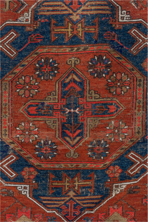Antique Sumak Area Rug (6' x 9')