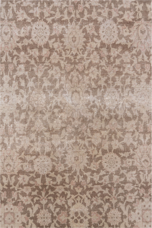 Vintage Hereke Area Rug (6' x 9')