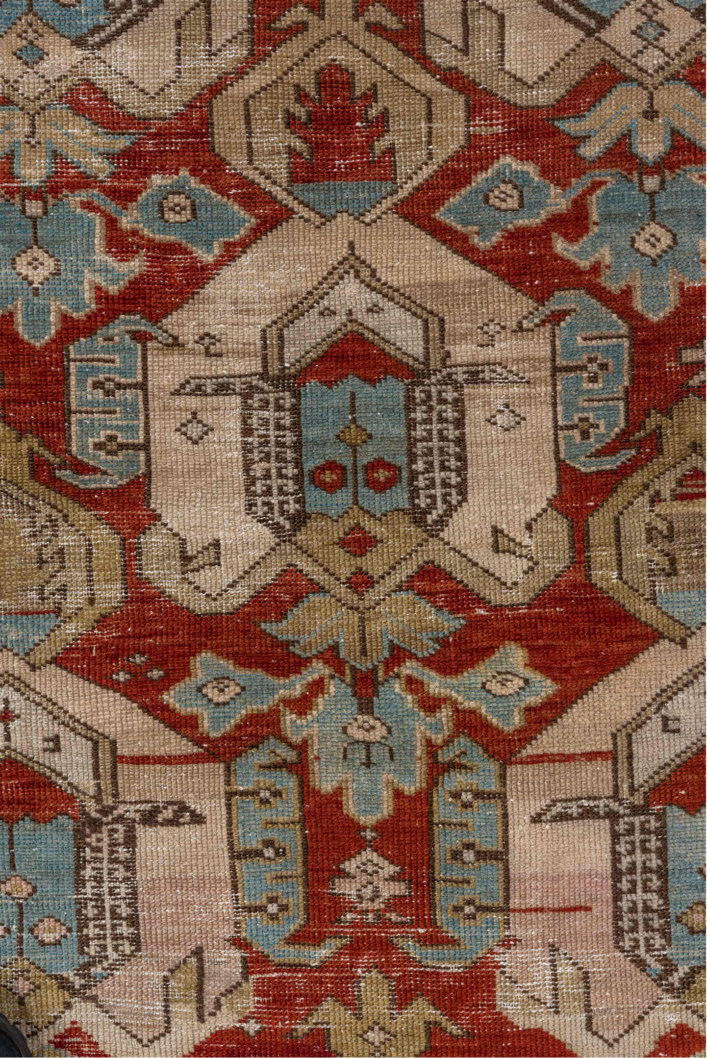3' x 5' one-of-a-kind handmade vintage Shirvan small size rug. Color palette: gray, light gray, brown, red