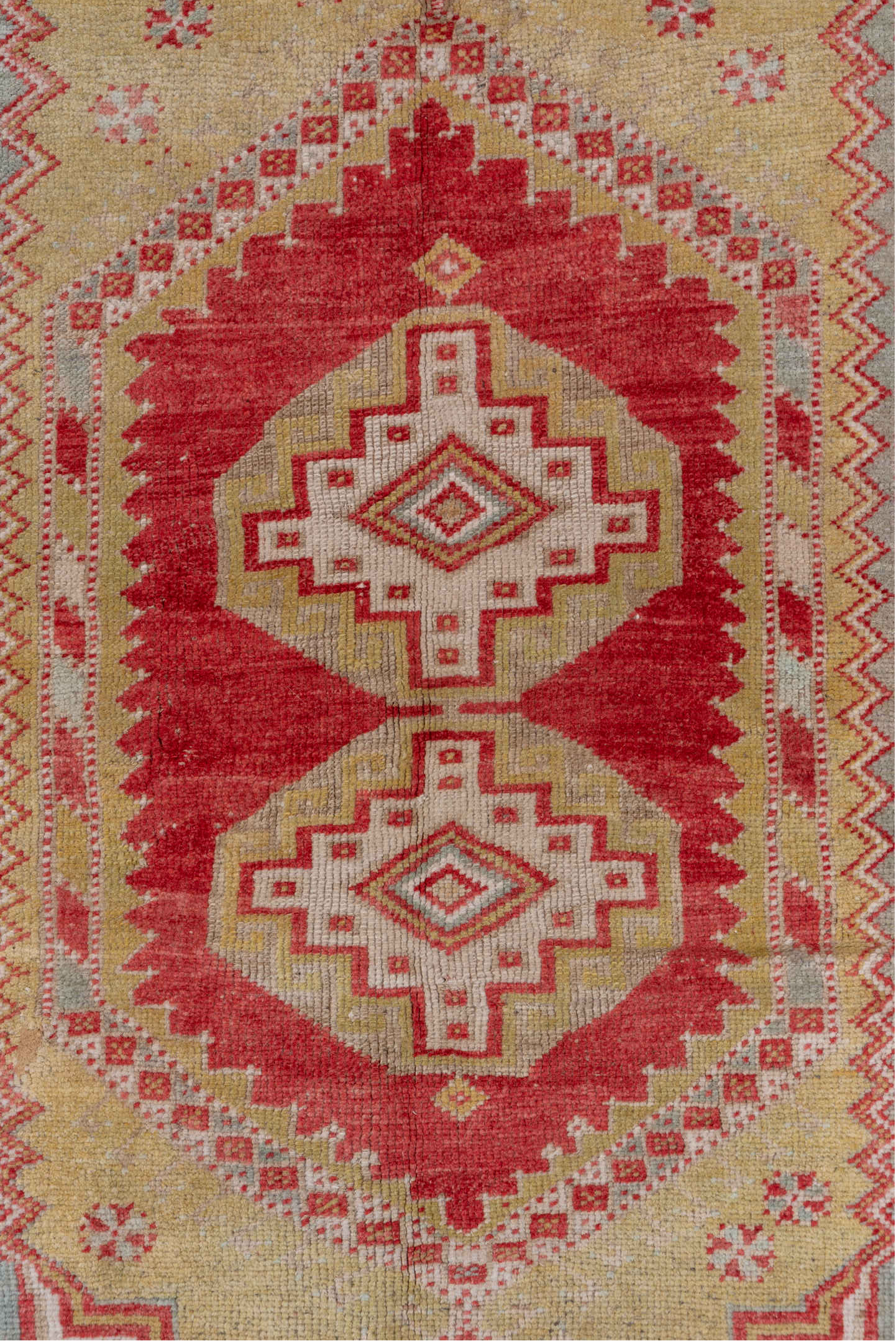 3' x 5' one-of-a-kind handmade vintage Oushak small size rug. Color palette: gray, off-white, light gray, pink, brown, red