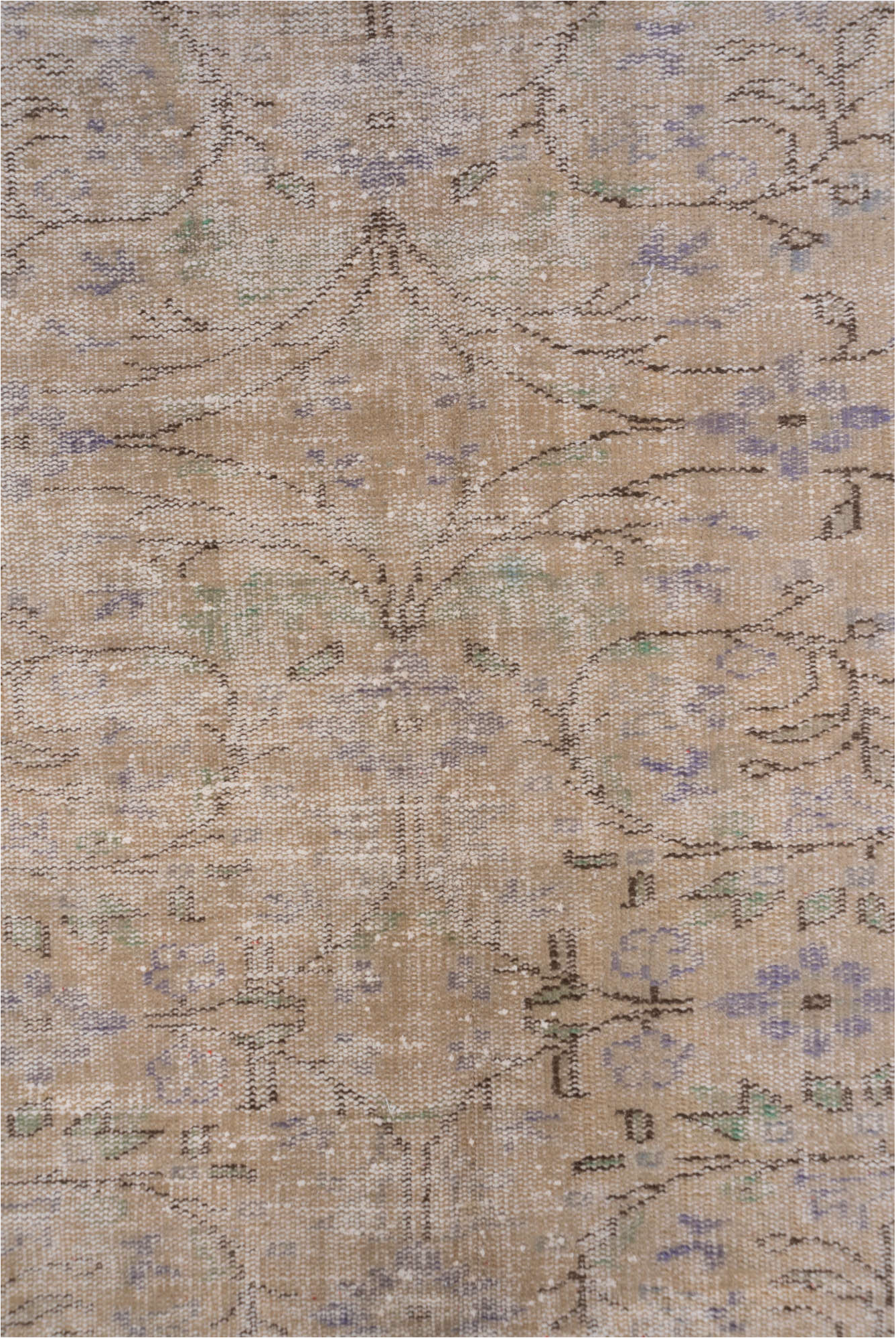 6' x 9' one-of-a-kind handmade vintage Sparta medium size rug. Color palette: dim gray, gray, light gray, off-white, pink