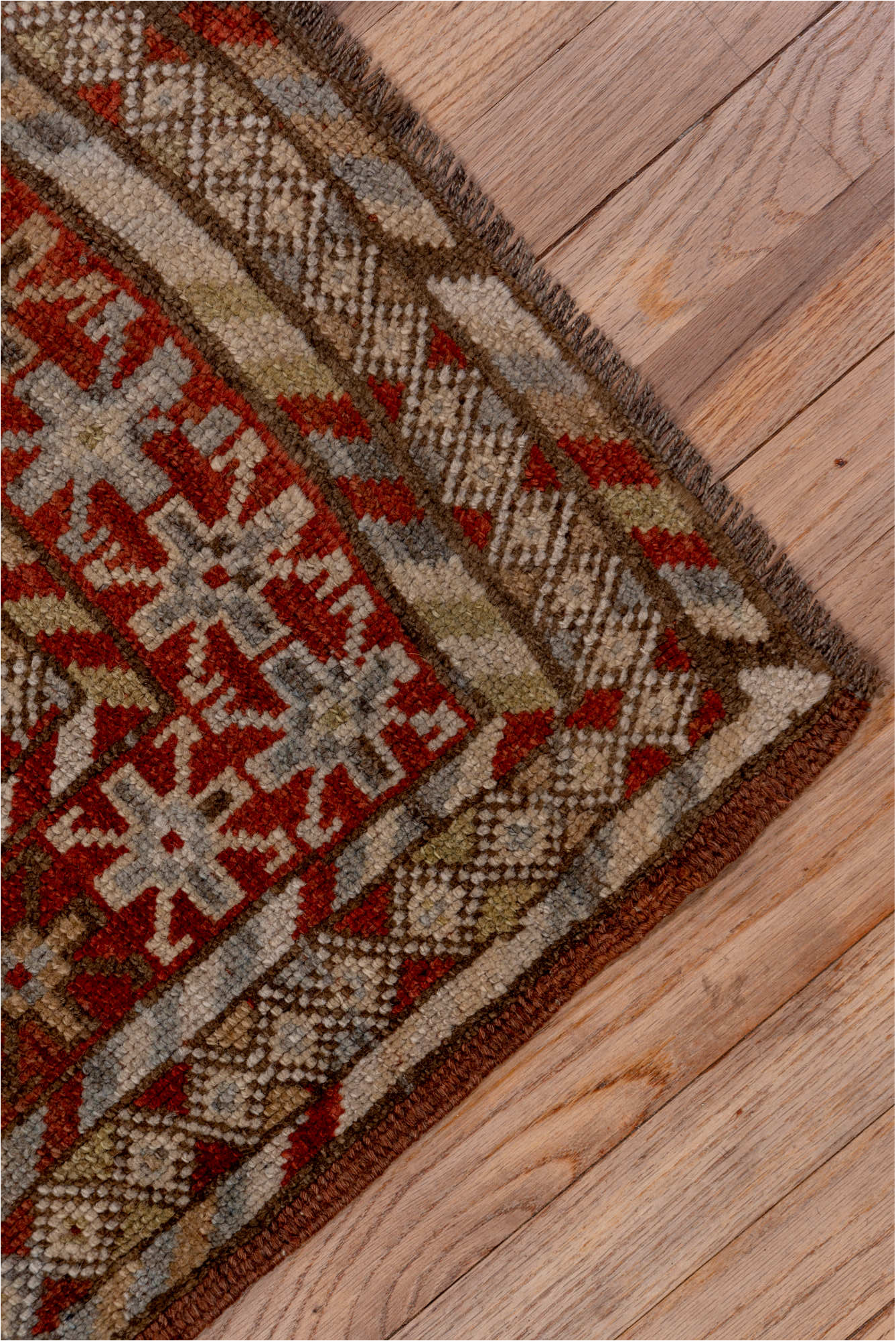 5' x 9' one-of-a-kind handmade vintage NW Persian medium size rug. Color palette: brown, gray, pink, red