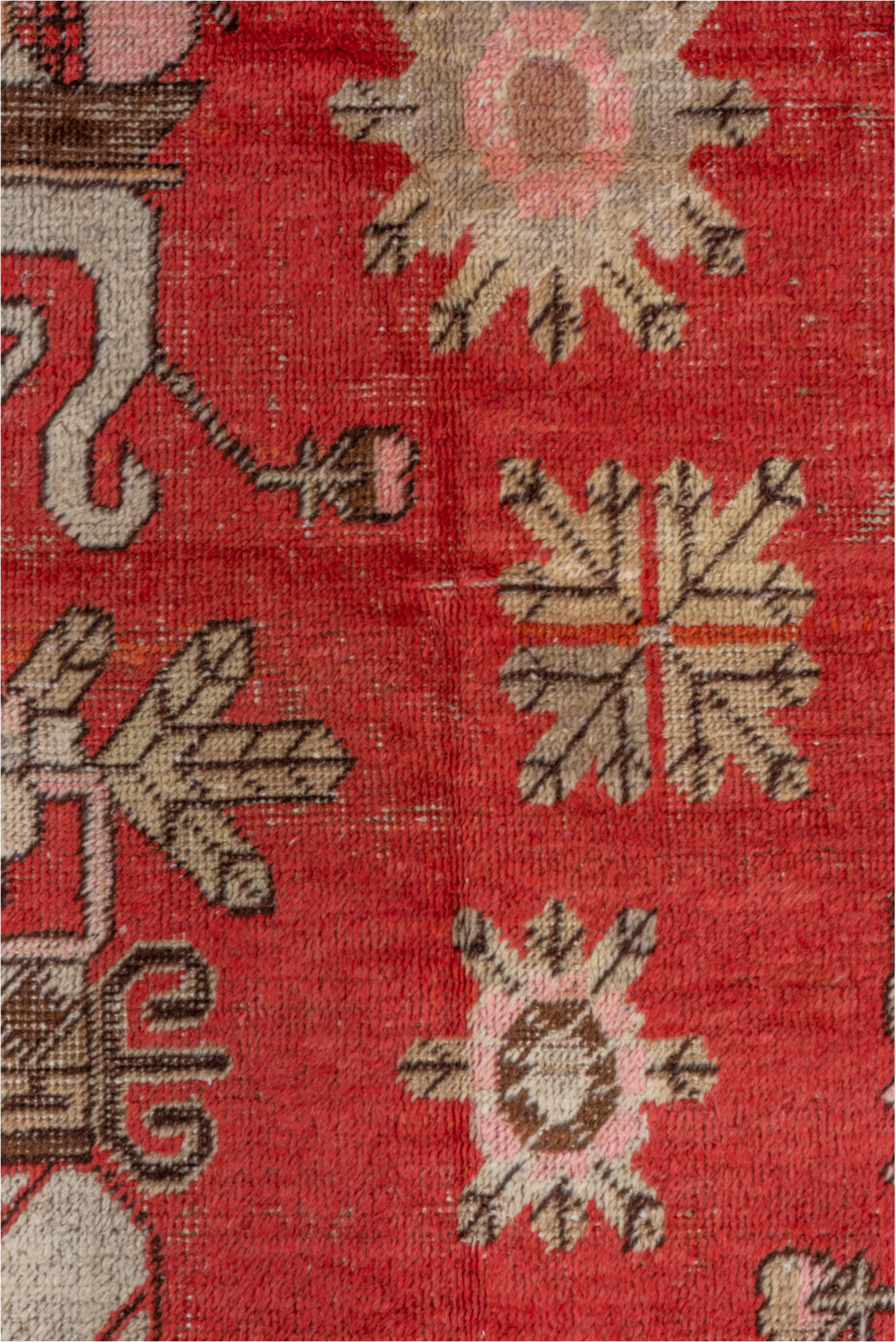 4' x 7' one-of-a-kind handmade vintage Khotan rug. Color palette: brown, fire brick, gray, indian red, light gray, off-white