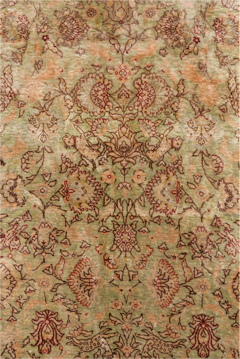 Antique Hereke Area Rug (4' x 5')