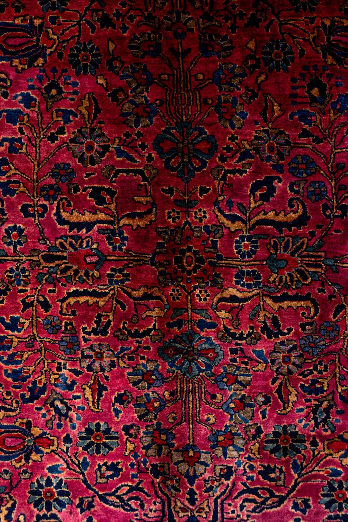 9' x 12' one-of-a-kind handmade antique Sarouk large size rug. Color palette: red, navy, rose, ivory, burgundy, cobalt