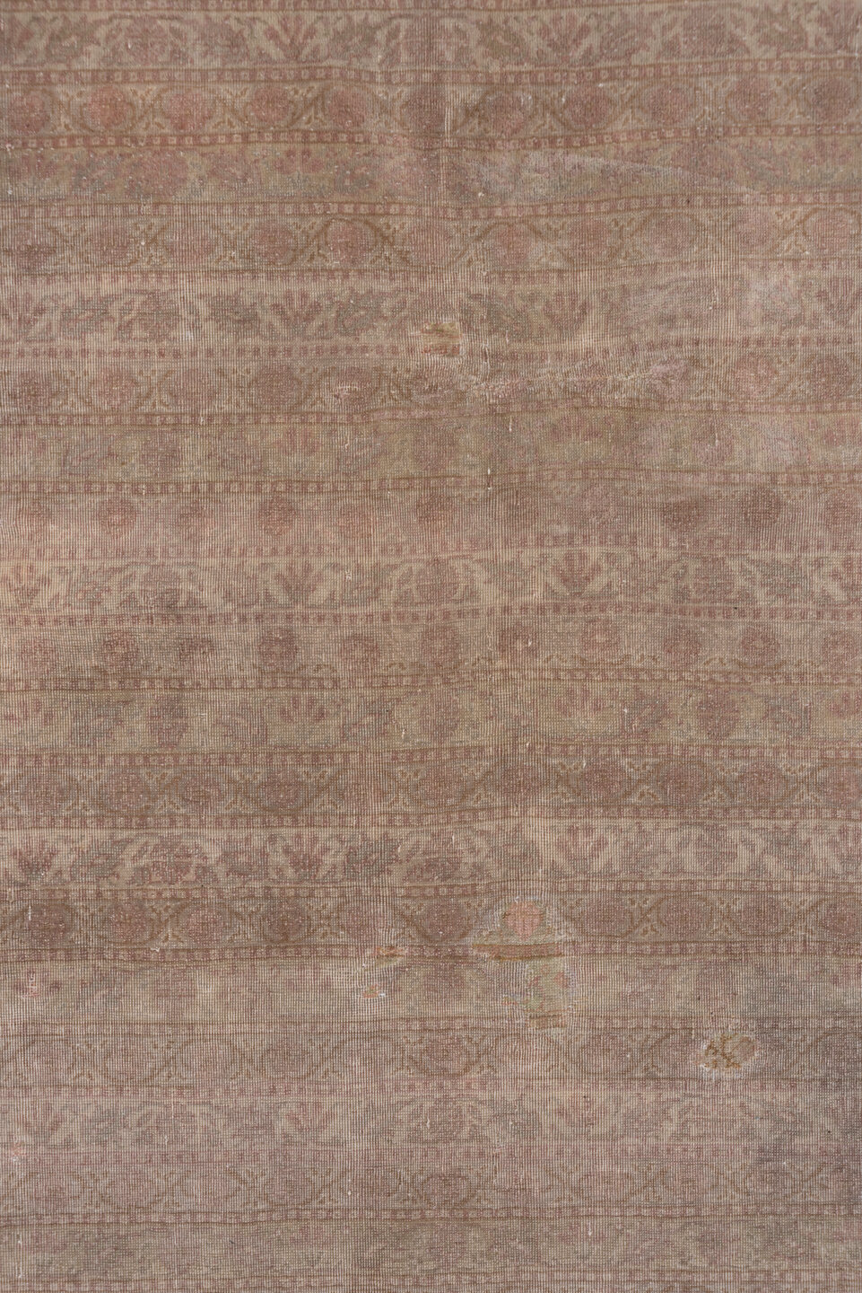 6' x 9' one-of-a-kind handmade antique Sivas medium size rug. Color palette: rose, taupe, dusty pink, beige, camel, ivory