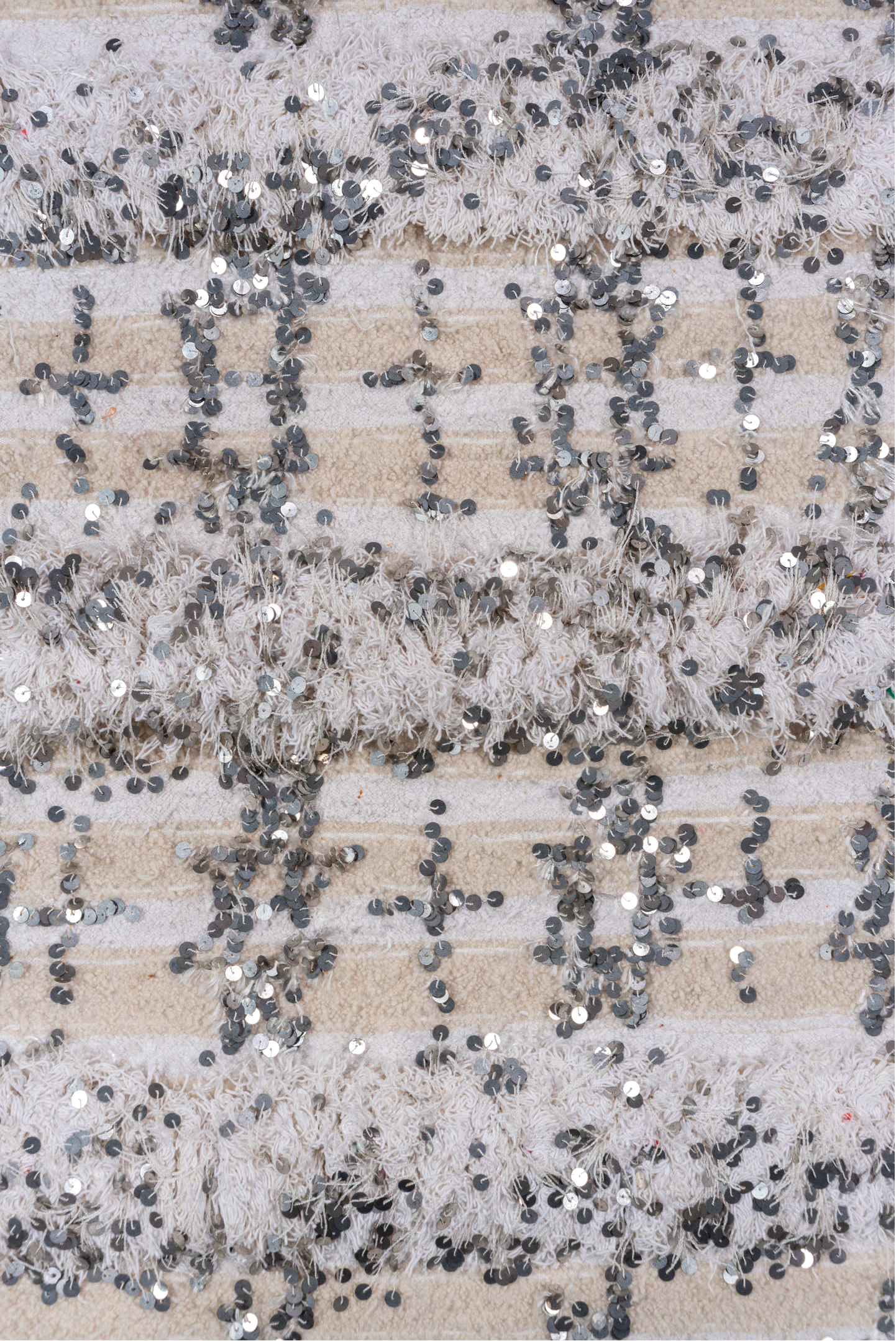 4' x 6' one-of-a-kind handmade vintage Wedding Blanket small size rug. Color palette: dark gray, dim gray, gainsboro, gray