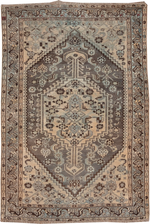 Neutral Shiraz Rugs