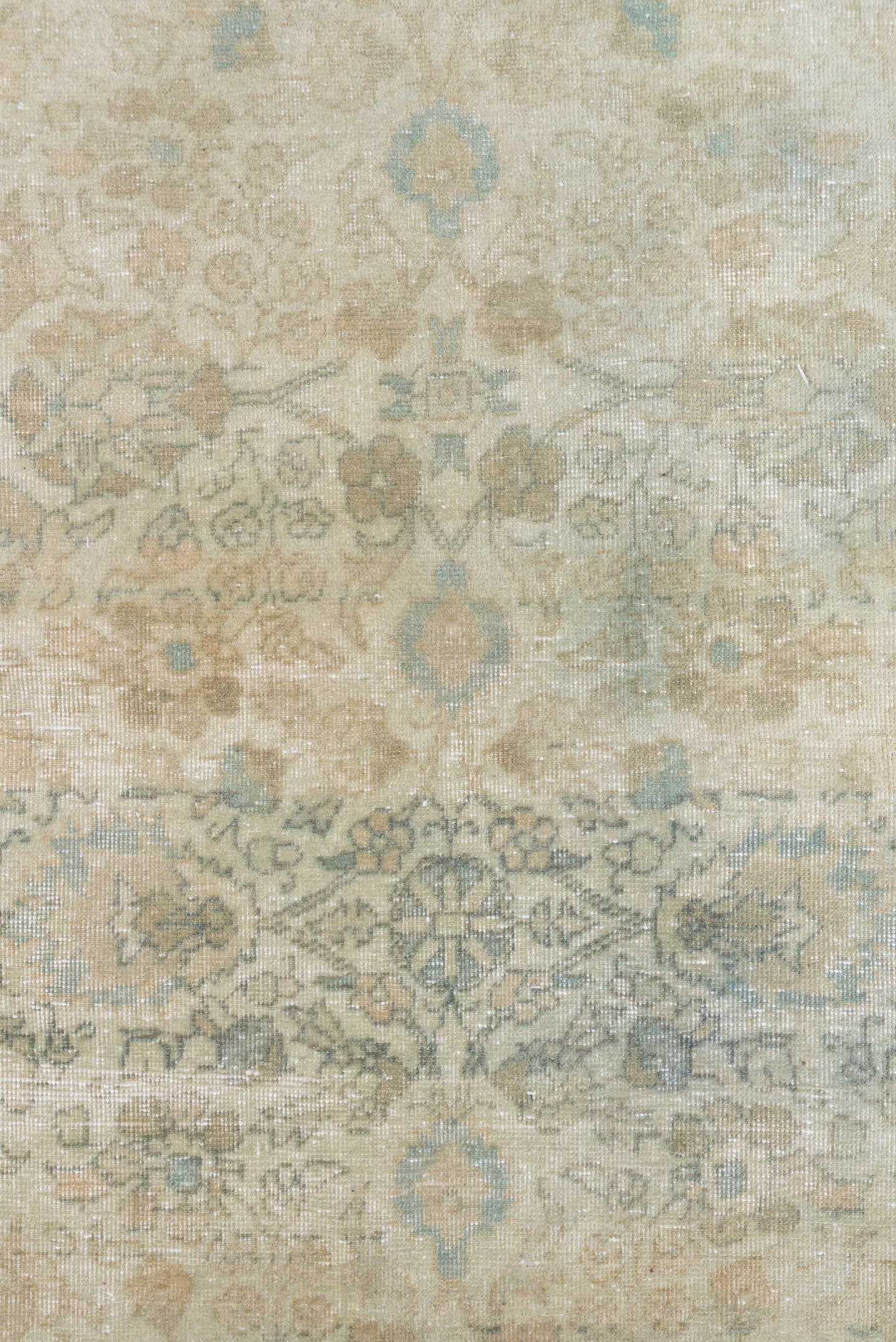 4' x 6' one-of-a-kind handmade antique Sivas small size rug. Color palette: ivory, pale blue, beige, taupe, terra cotta