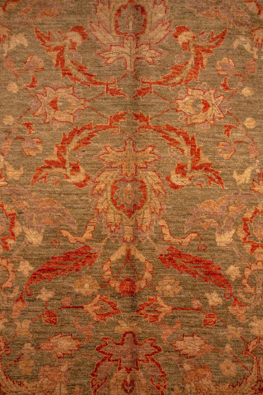 9' x 13' one-of-a-kind handmade vintage Sultanabad large size rug. Color palette: taupe, rust, beige, olive, camel
