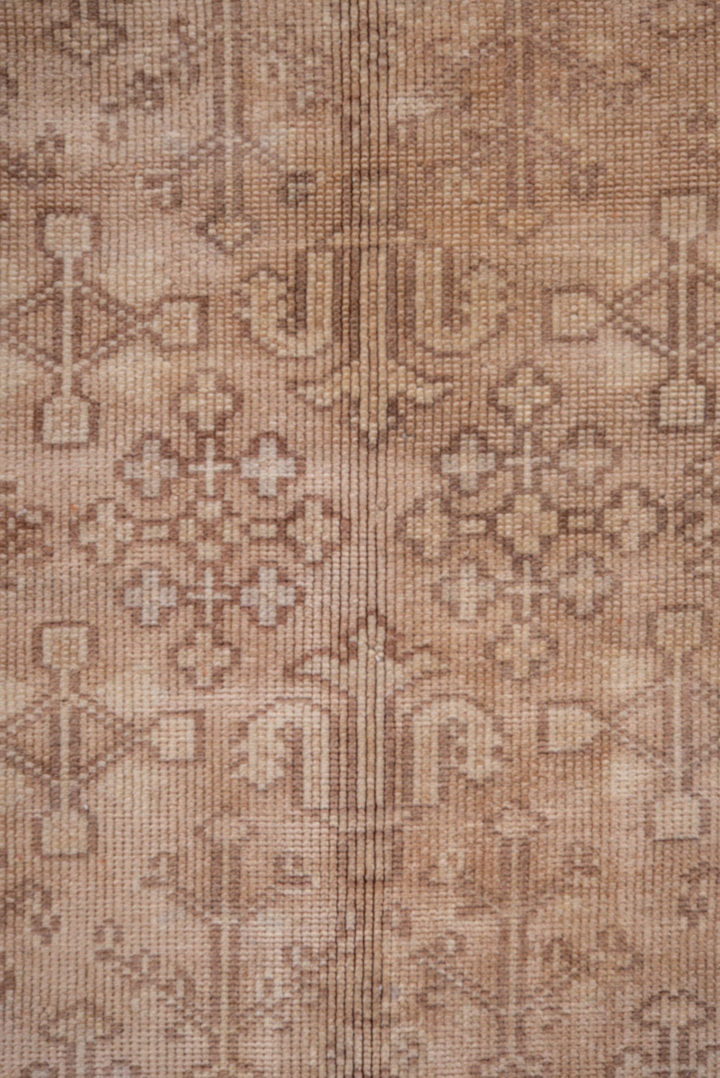 6' x 10' one-of-a-kind handmade antique Sivas large size rug. Color palette: beige, taupe, camel, ivory, dusty_rose, sand