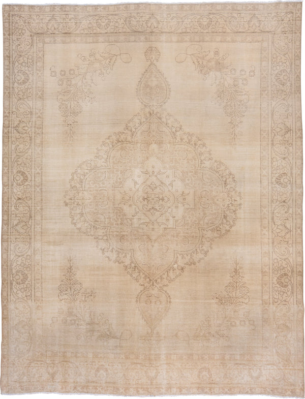 Traditional Tabriz Rugs