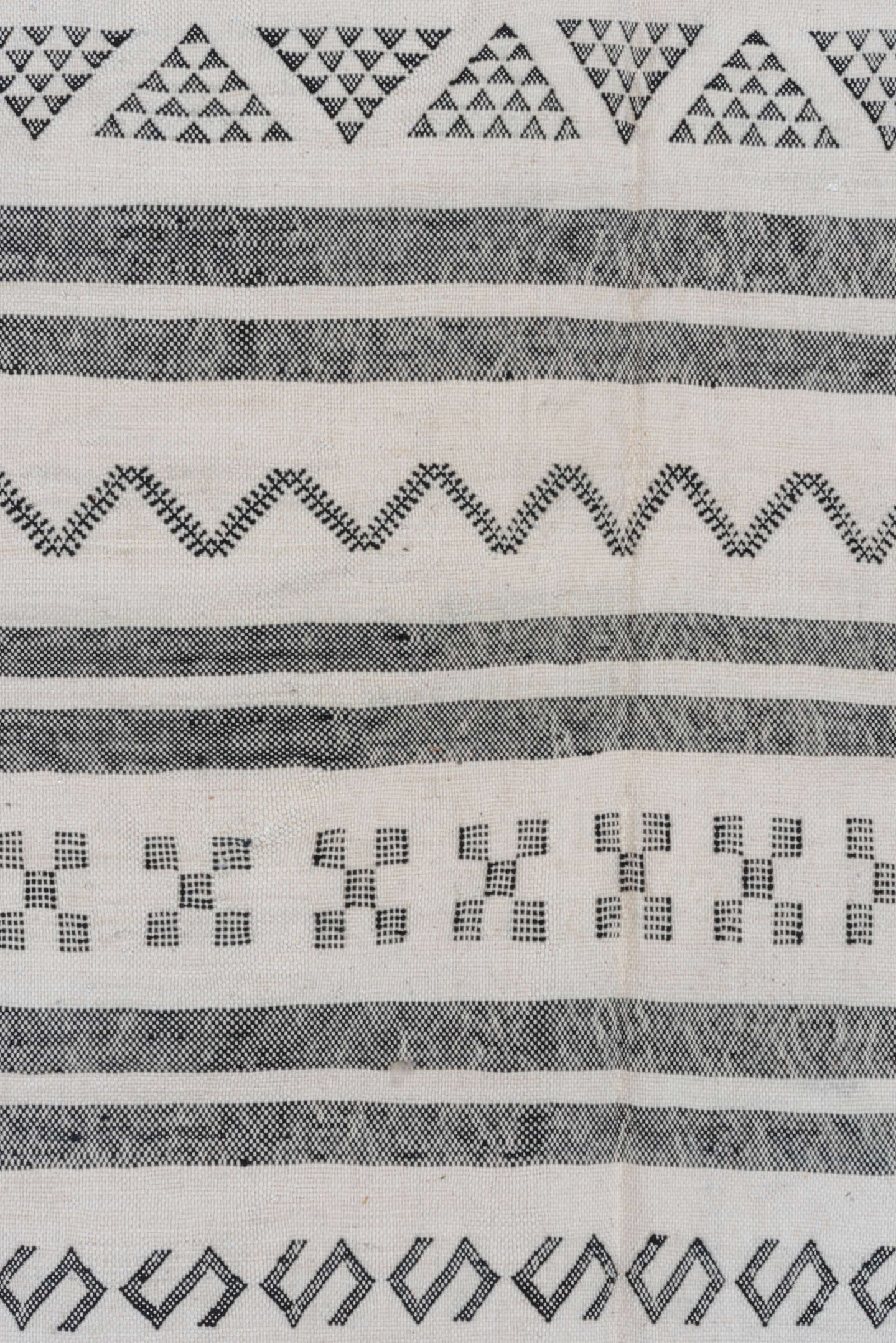 6' x 9' one-of-a-kind handmade vintage Cactus Kilim medium size rug. Color palette: ivory, charcoal, black, gray