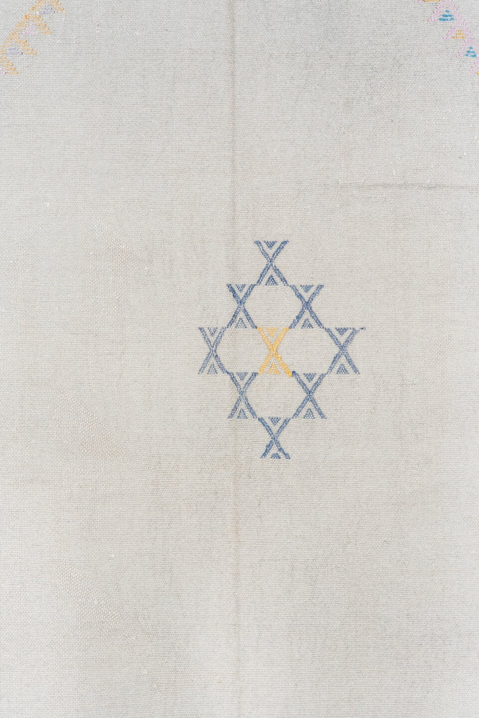 5' x 9' one-of-a-kind handmade vintage Cactus Kilim medium size rug. Color palette: ivory, cream, pale blue, gold, blush