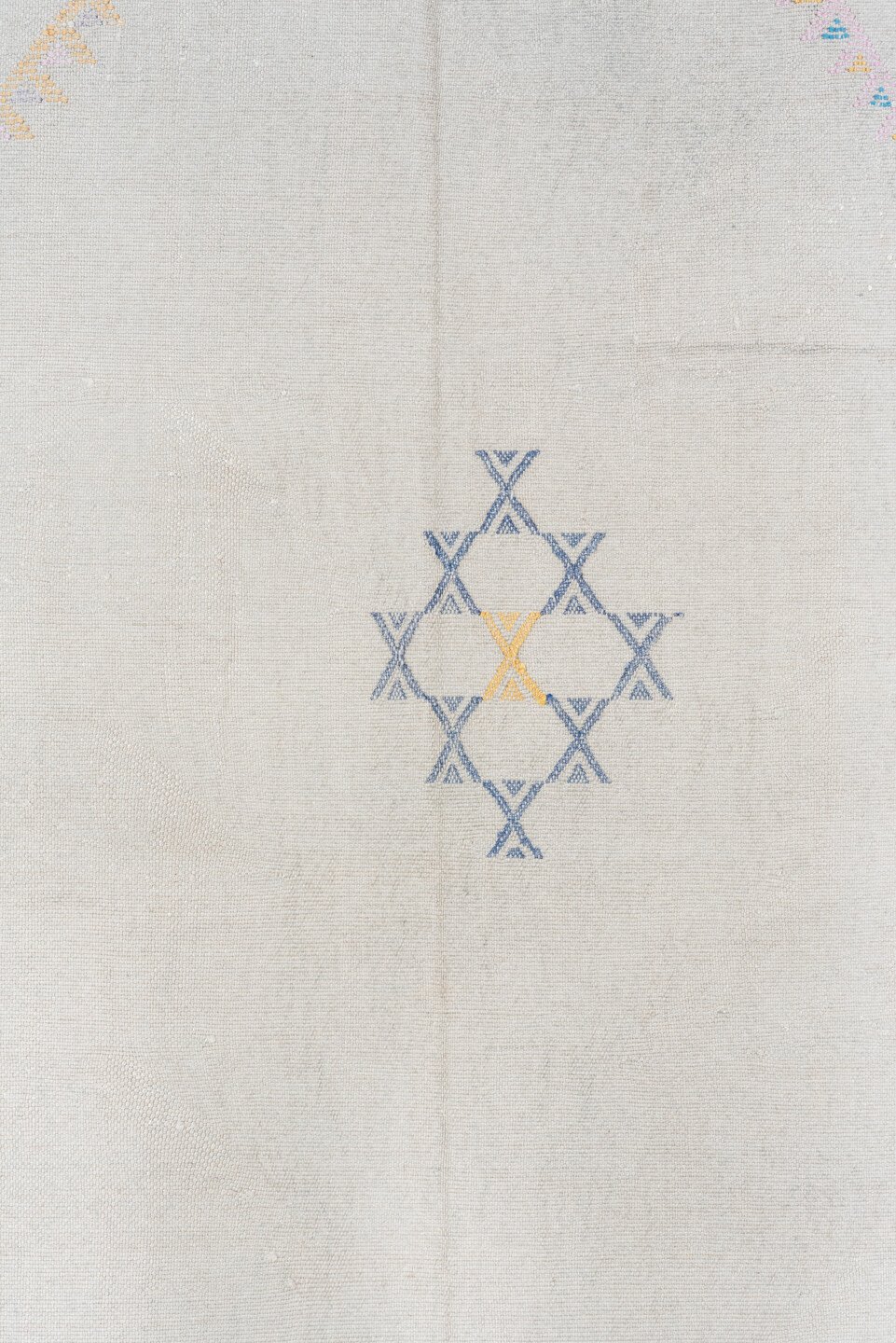 5' x 9' one-of-a-kind handmade vintage Cactus Kilim medium size rug. Color palette: ivory, cream, pale blue, gold, blush