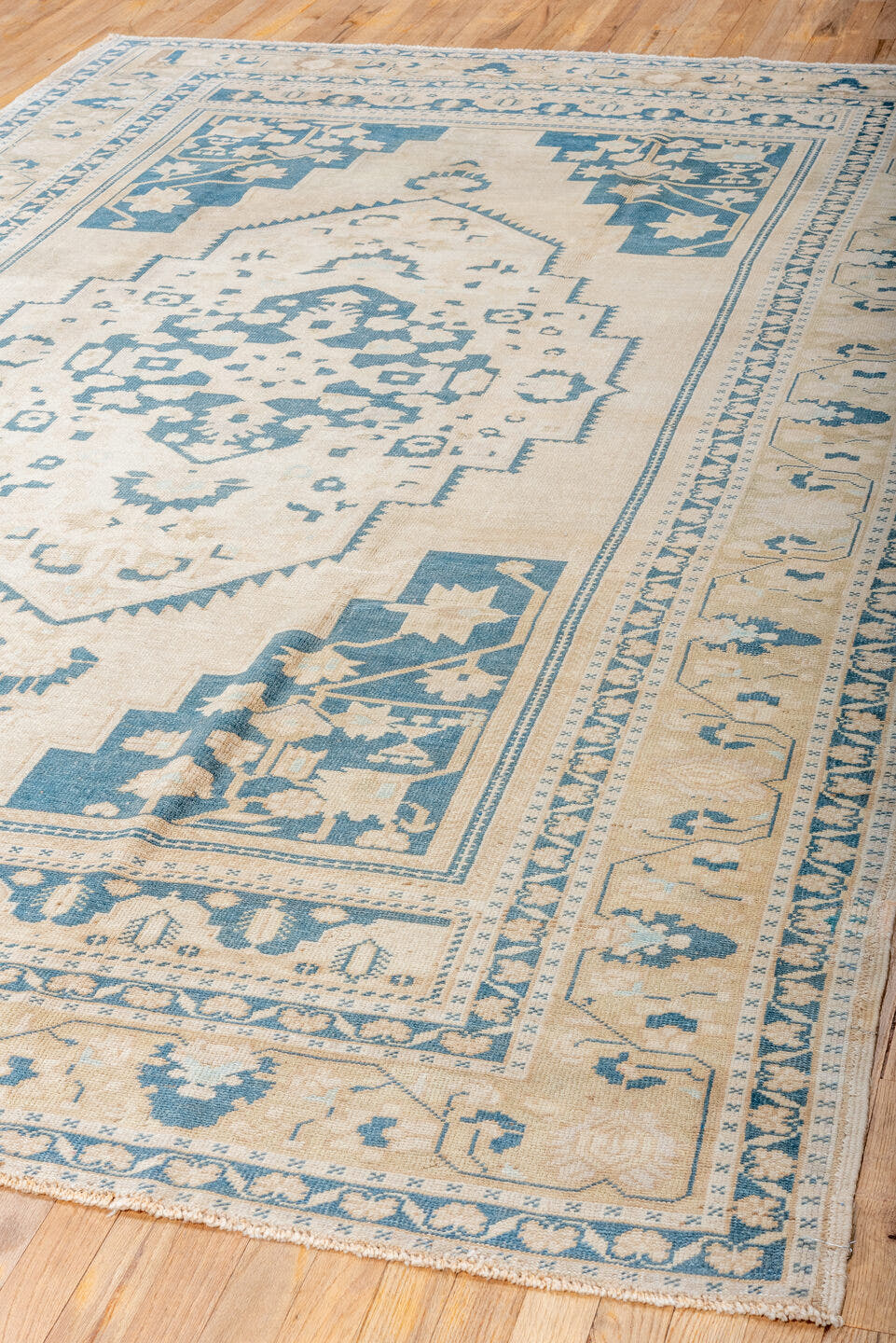 6' x 10' one-of-a-kind handmade vintage Oushak large size rug. Color palette: ivory, sky blue, beige, cream, taupe