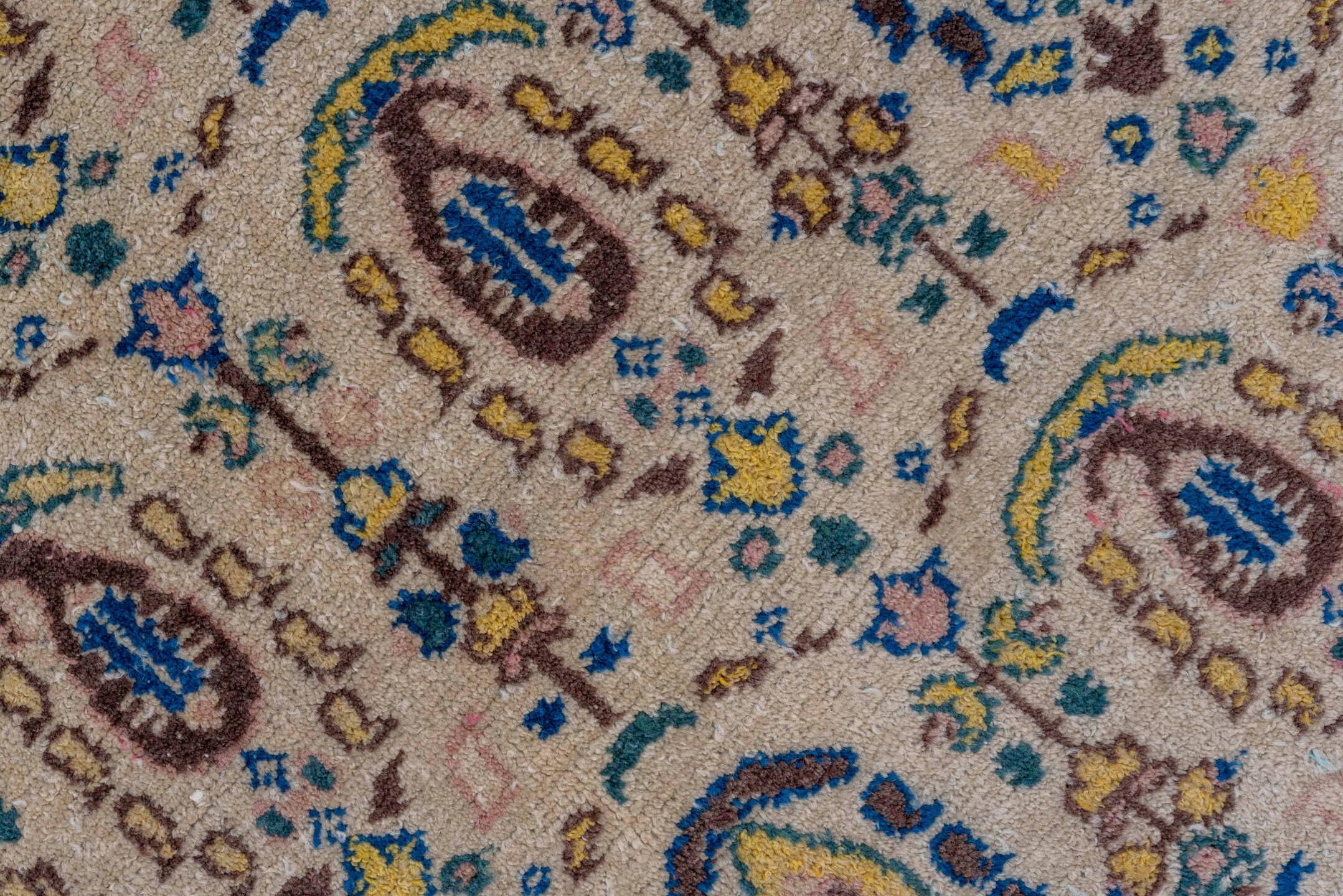 5' x 8' one-of-a-kind handmade vintage Sivas medium size rug. Color palette: ivory, blue, brown, taupe, gold, camel, beige