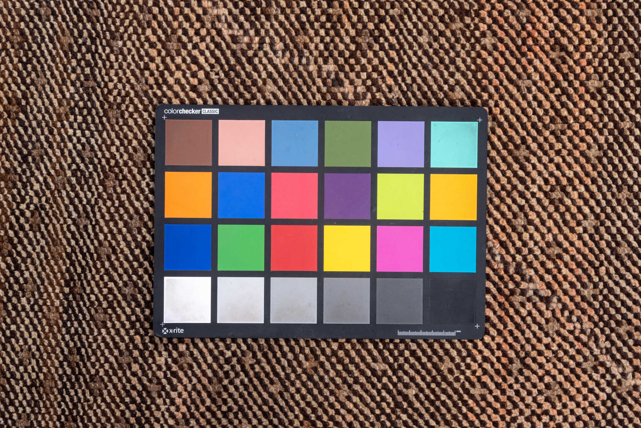 5' x 9' one-of-a-kind handmade vintage Oushak medium size rug. Color palette: brown, gray, pink