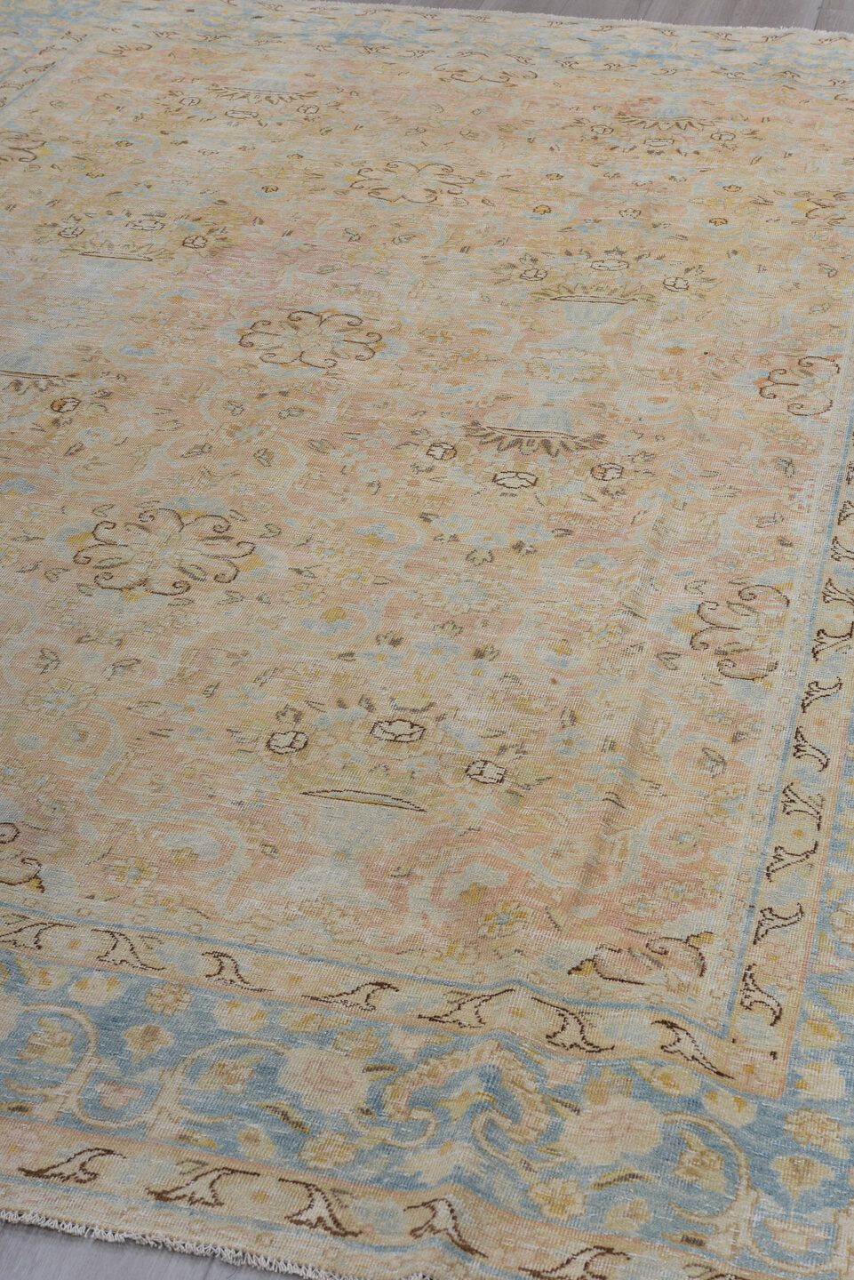 8' x 11' one-of-a-kind handmade vintage Meshed large size rug. Color palette: black, brown, dark gray, gainsboro, gray