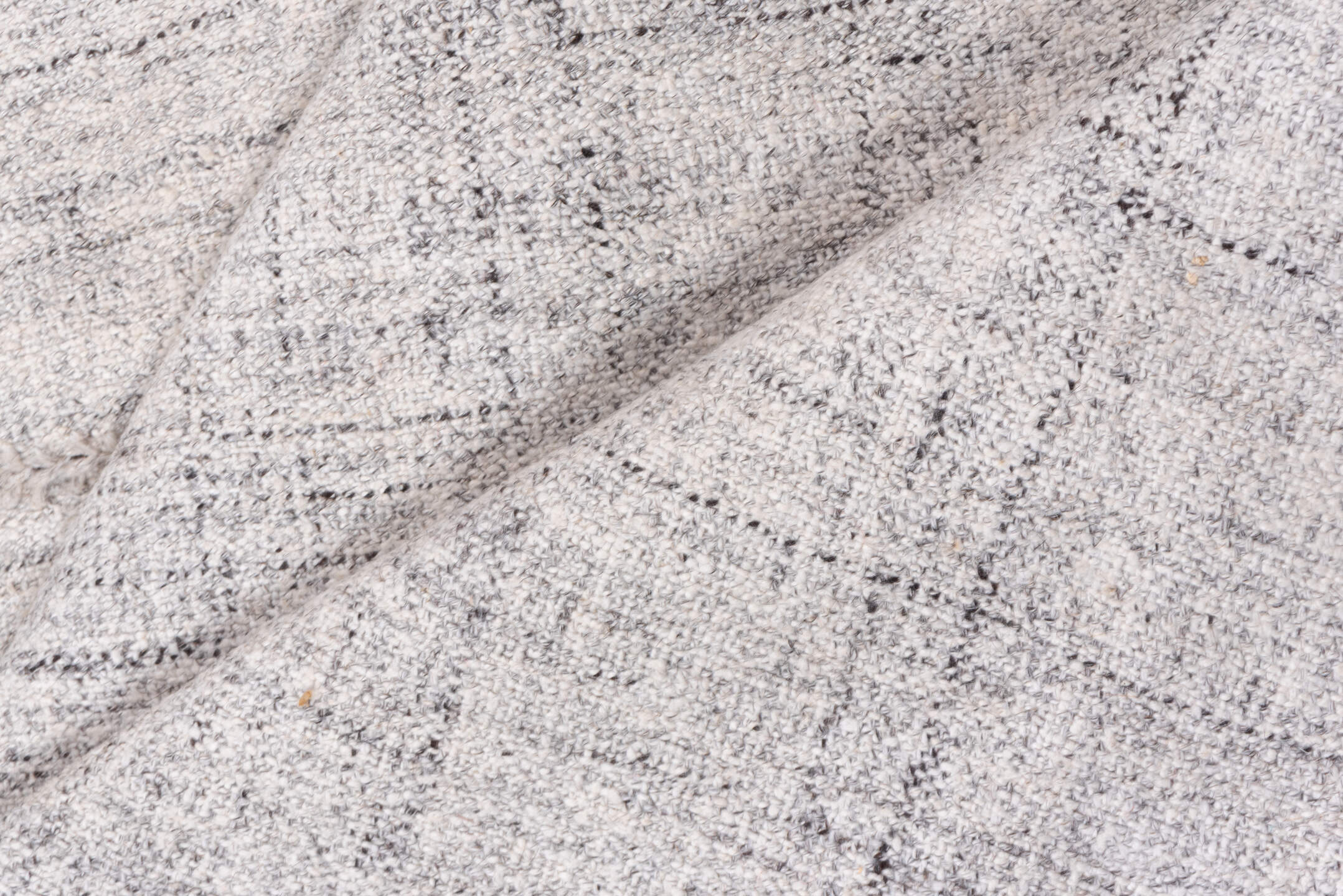 5' x 9' one-of-a-kind handmade vintage Kilim medium size rug. Color palette: dark gray, gainsboro, gray, light gray, linen