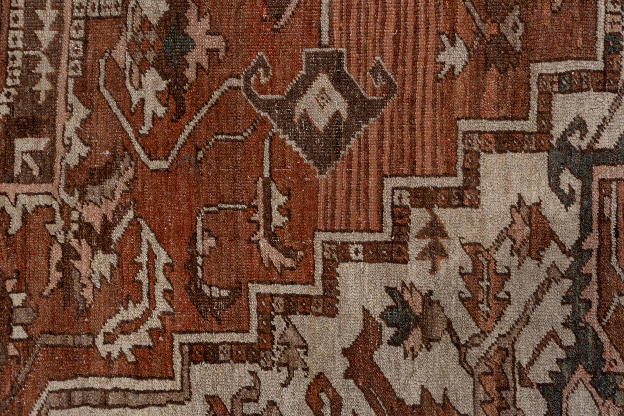 9' x 11' one-of-a-kind handmade vintage Serapi large size rug. Color palette: rust, brown, ivory, terra cotta, taupe