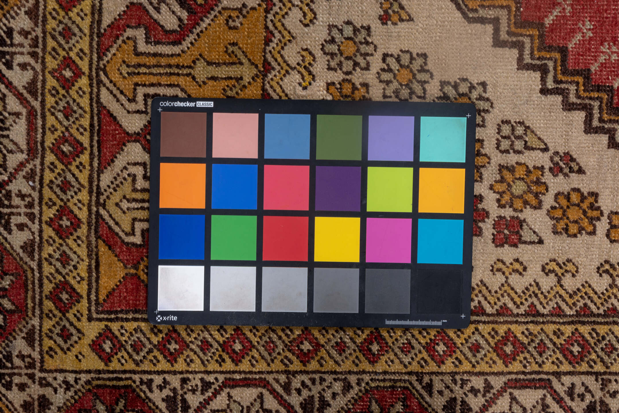 4' x 5' one-of-a-kind handmade vintage Oushak small size rug. Color palette: brown, gray, light gray, off-white, pink, red