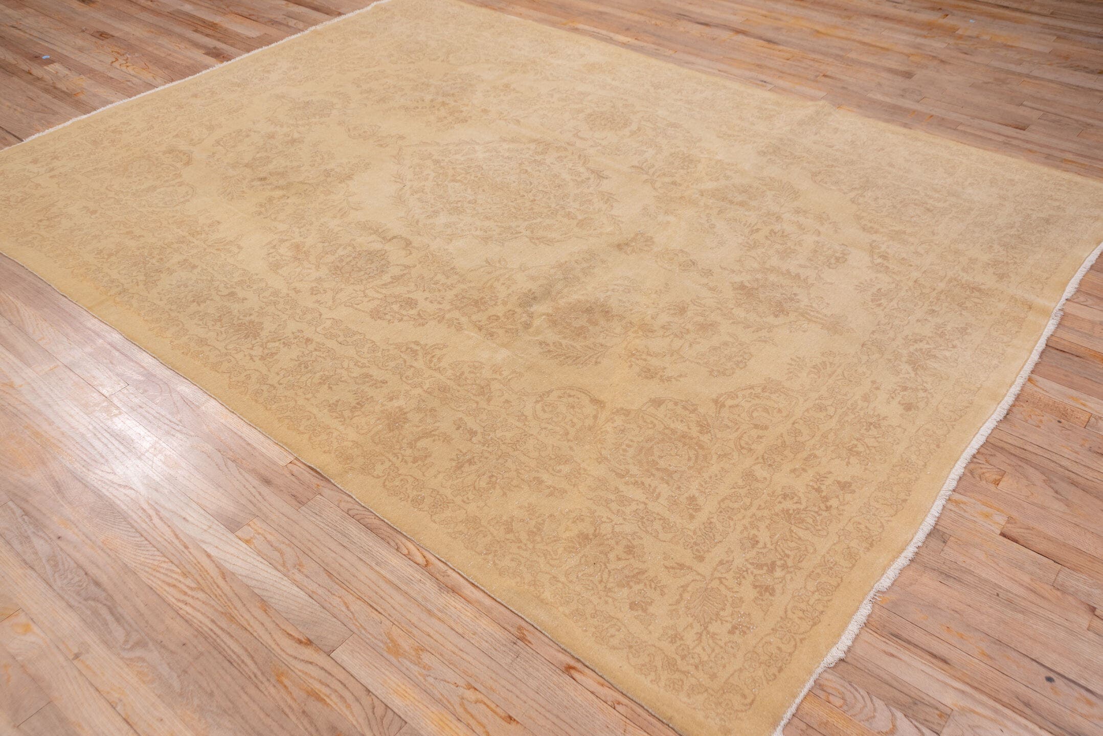 7' x 9' one-of-a-kind handmade antique Kashan rug. Color palette: ivory, cream, sand, beige, taupe, gray