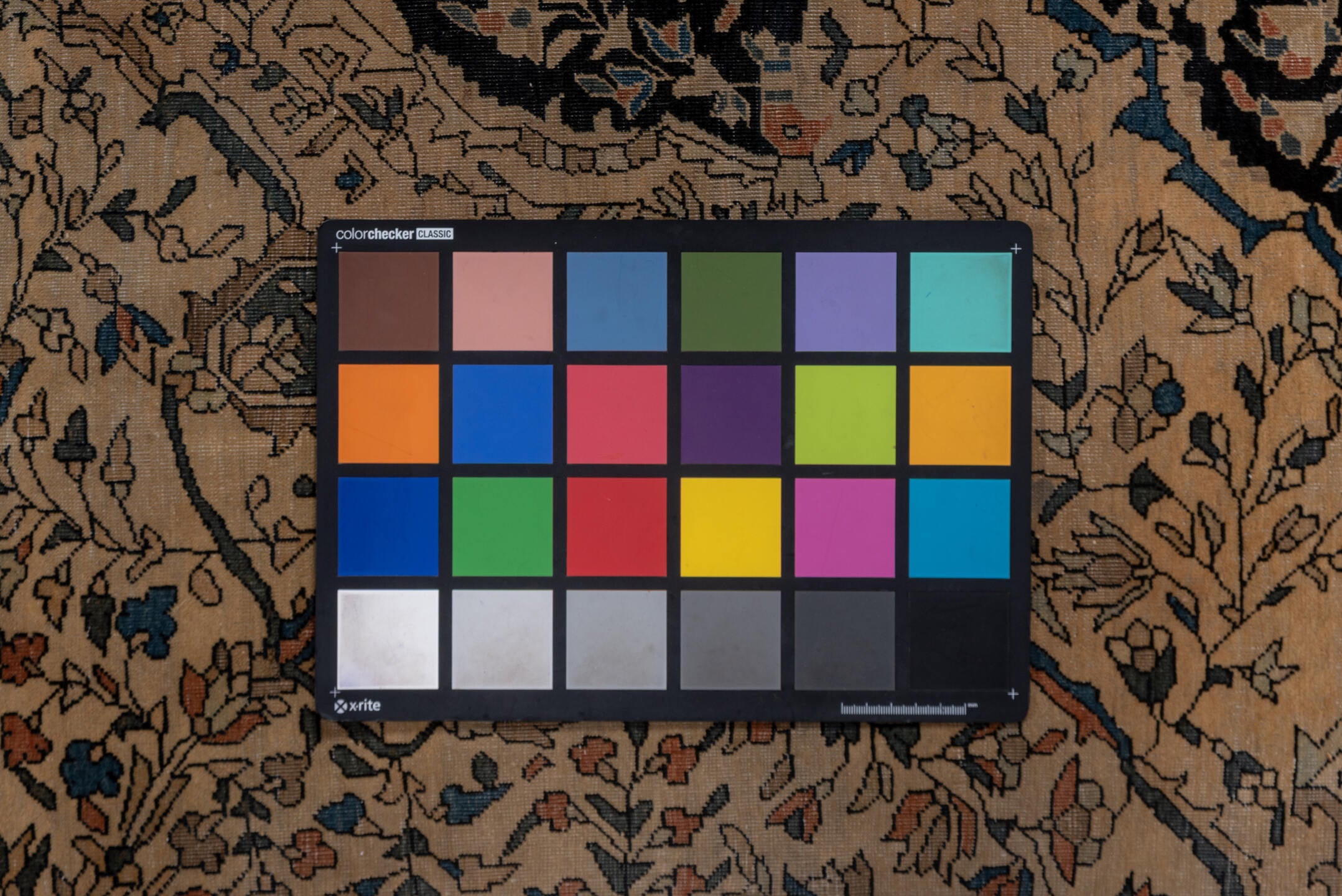 4' x 6' one-of-a-kind handmade vintage Far.Sarouk small size rug. Color palette: black, brown, charcoal, gray, light gray