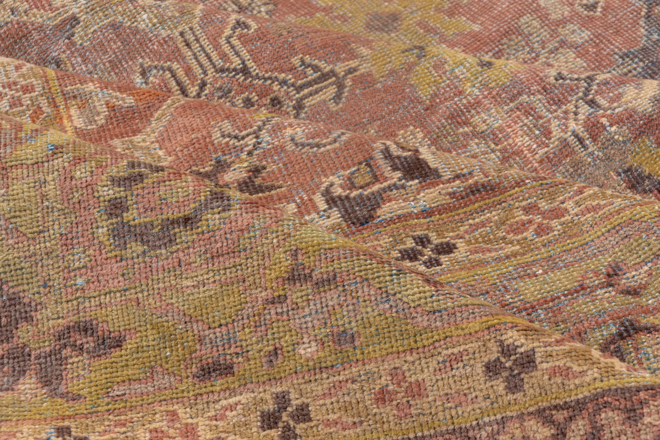 11' x 16' one-of-a-kind handmade vintage Mahal oversize rug. Color palette: brown, gray, light gray, off-white, pink