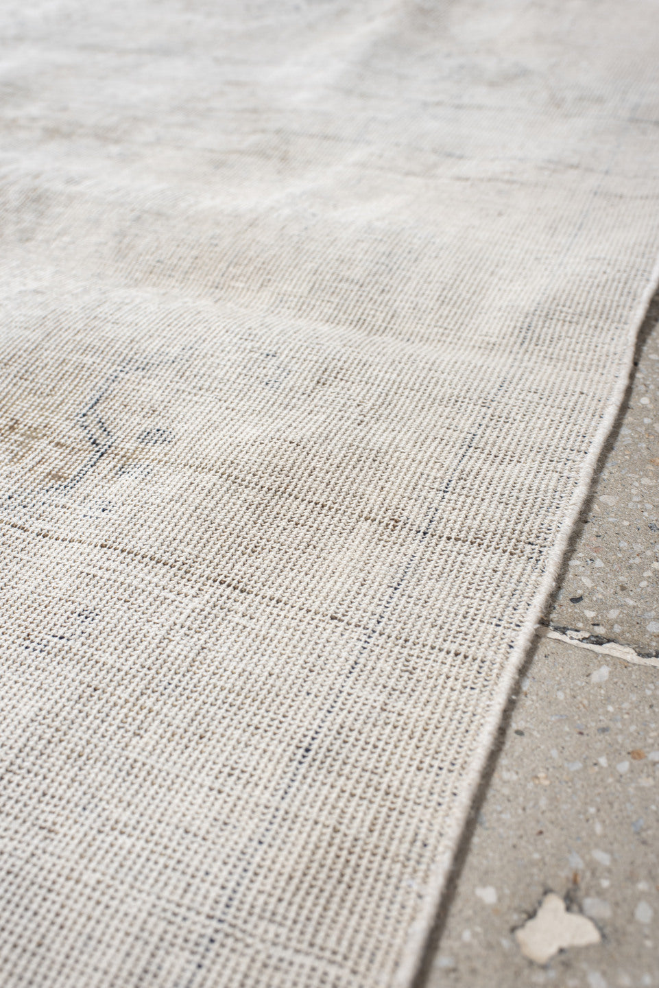 3' x 6' one-of-a-kind handmade antique Sivas small size rug. Color palette: ivory, cream, taupe, pale gray, beige, gray