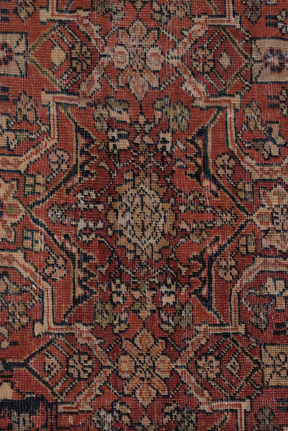 13' x 20' one-of-a-kind handmade vintage Sultanabad oversize rug. Color palette: rust, brick, burgundy, taupe, ivory