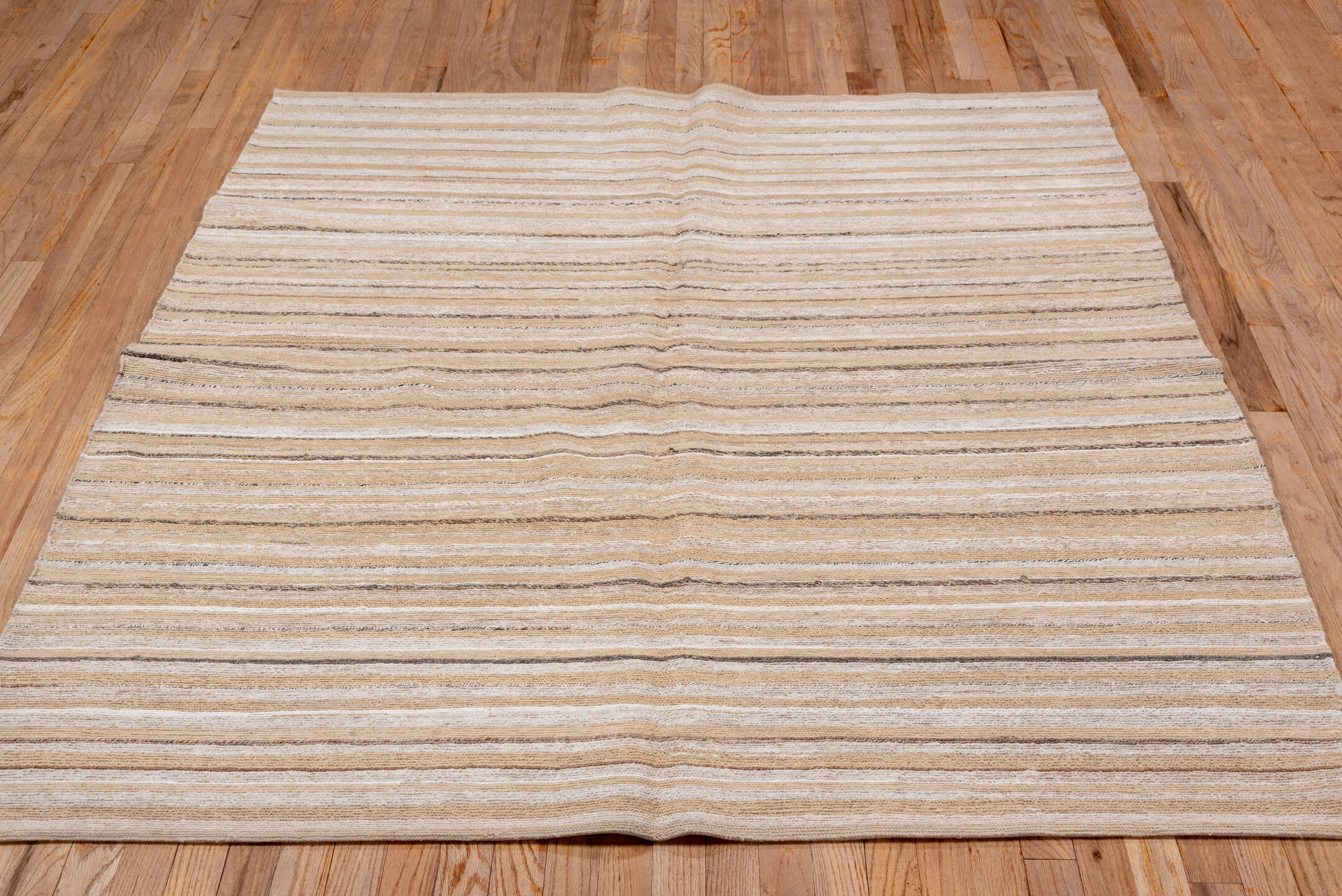 9' x 11' one-of-a-kind handmade vintage Oushak large size rug. Color palette: beige, ivory, taupe, camel, gray