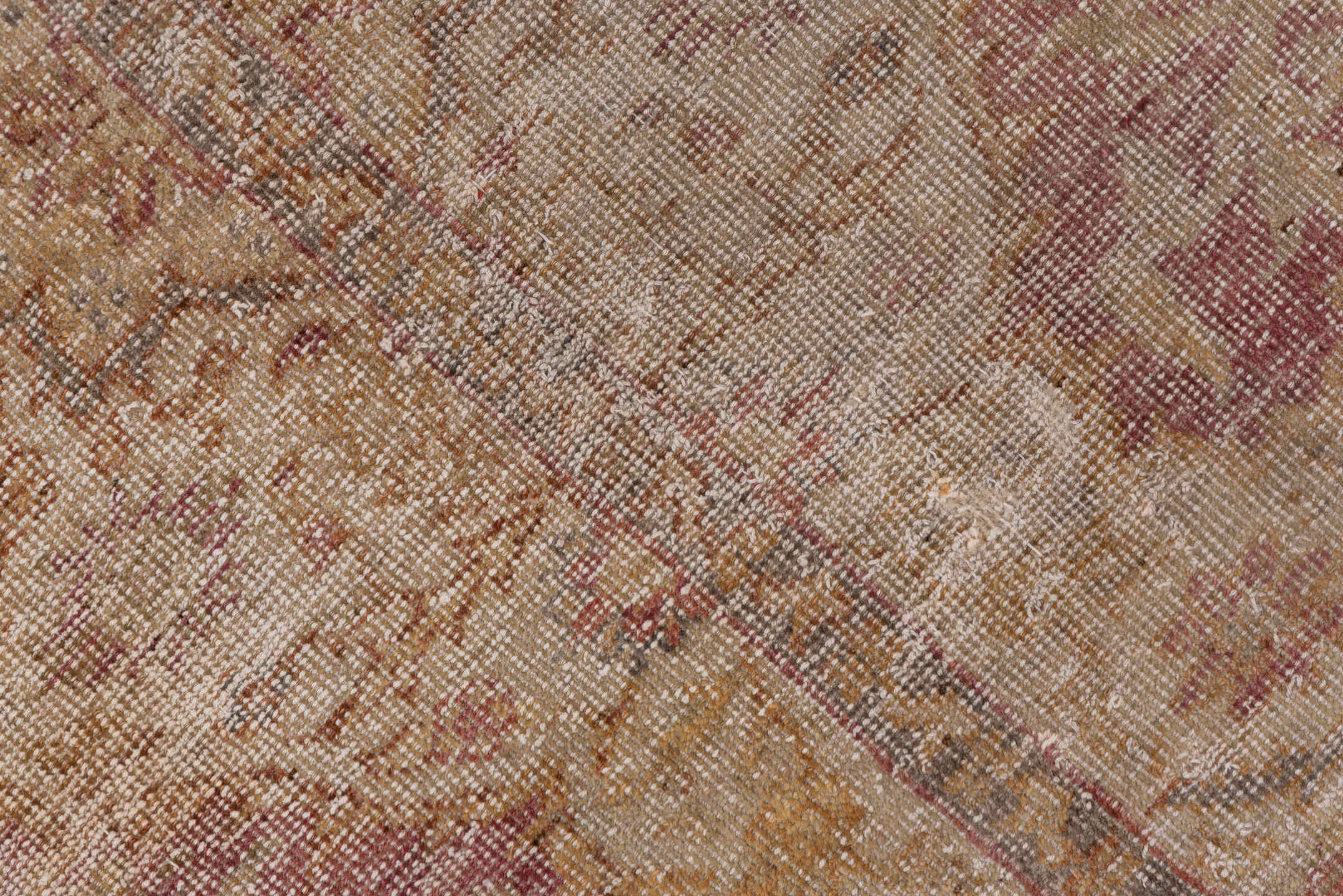 5' x 8' one-of-a-kind handmade vintage Sivas medium size rug. Color palette: brown, gray, light gray, off-white, pink