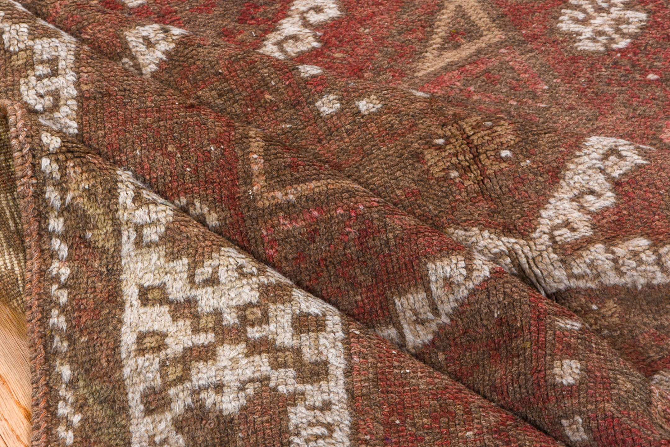 4' x 8' one-of-a-kind handmade vintage Oushak rug. Color palette: brown, gray, light gray, off-white, pink, red, redwood