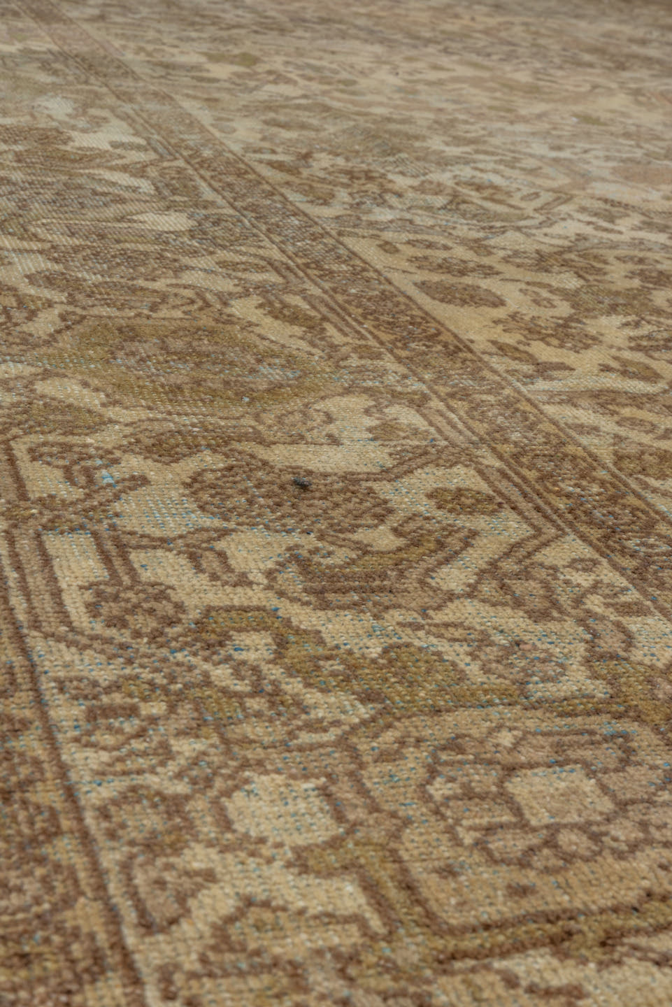8' x 11' one-of-a-kind handmade antique Mahal large size rug. Color palette: ivory, taupe, beige, brown, sage, camel, slate