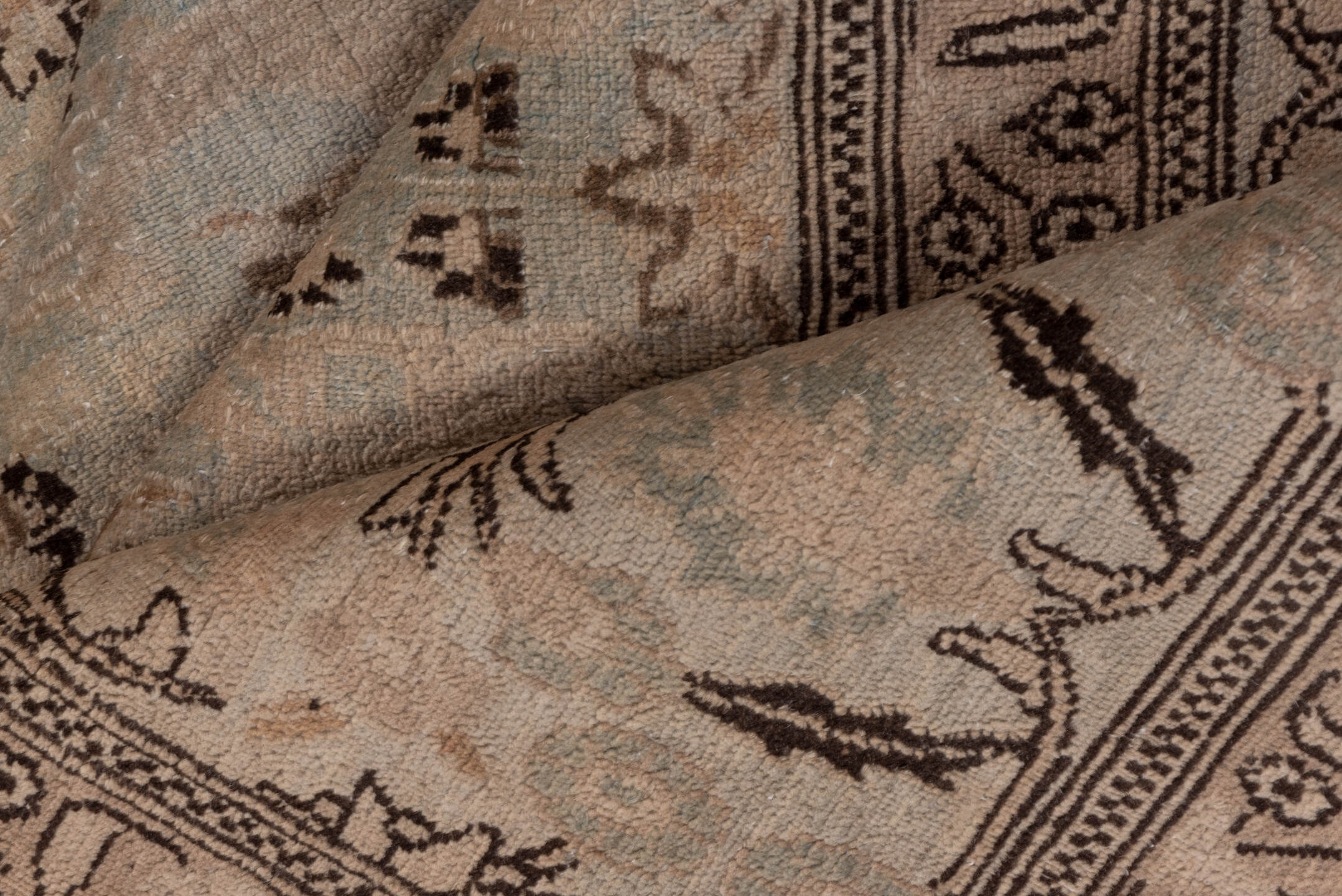 6' x 9' one-of-a-kind handmade vintage Khorassan medium size rug. Color palette: brown, gray, pink