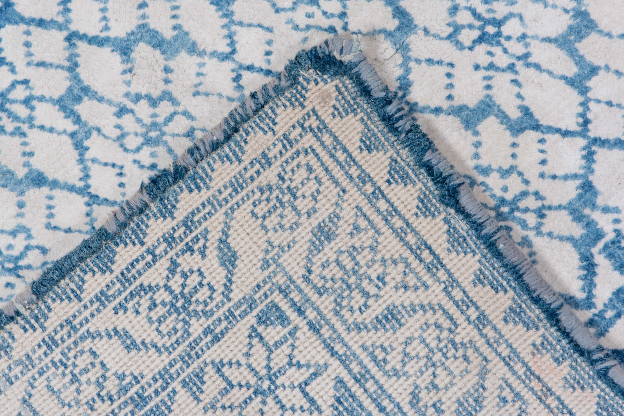 4' x 6' one-of-a-kind handmade vintage Agra small size rug. Color palette: ivory, sky blue, powder blue, light blue