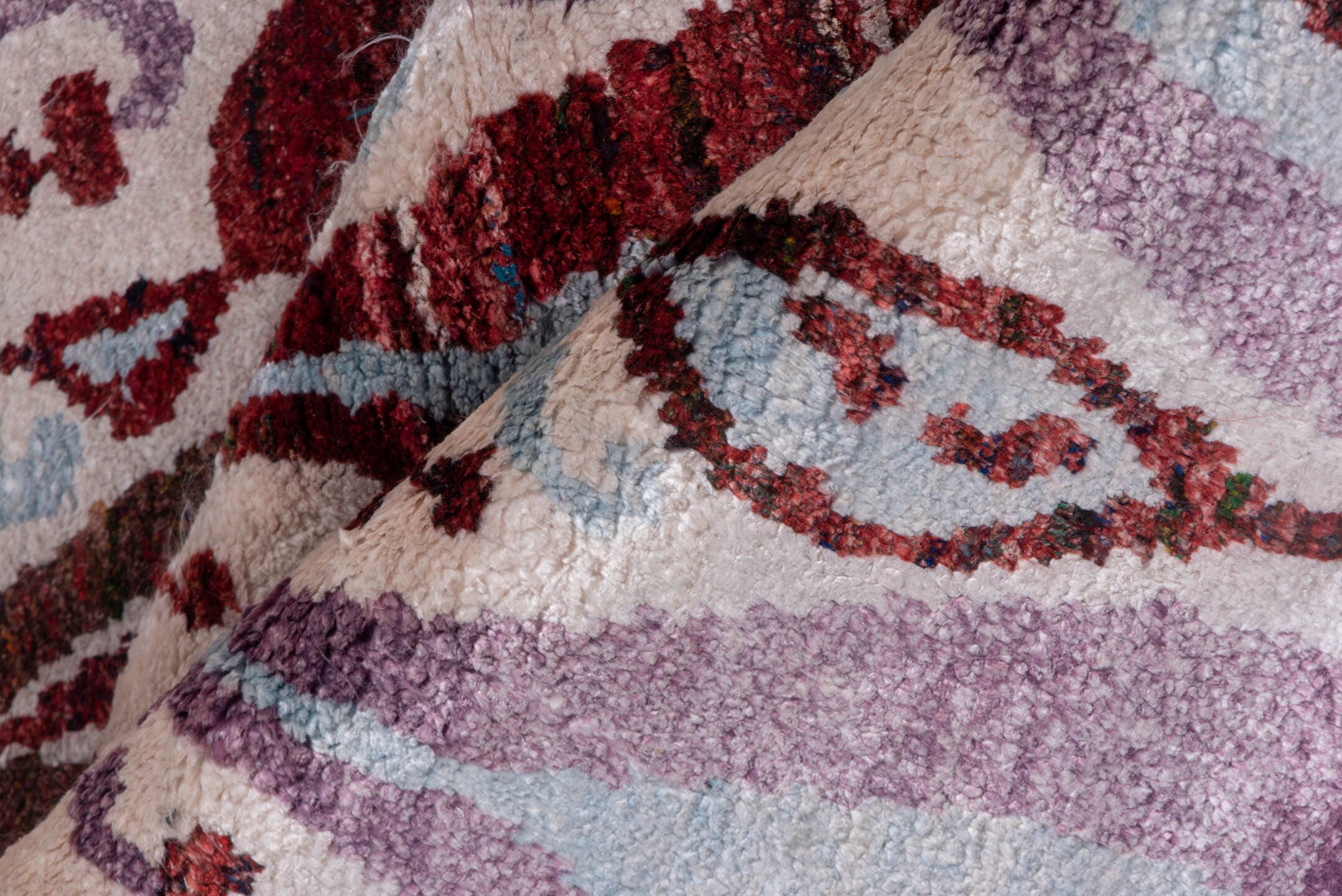4' x 6' one-of-a-kind handmade vintage Sari Silk small size rug. Color palette: ivory, rust, lavender, pale_blue, taupe