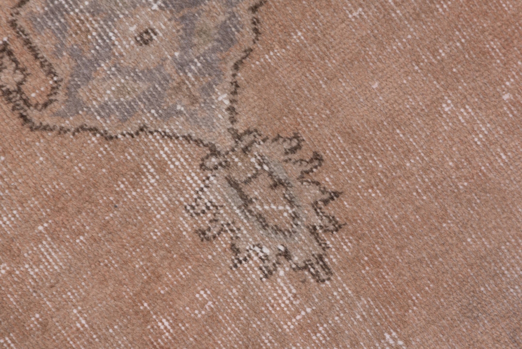 7' x 10' one-of-a-kind handmade vintage Oushak large size rug. Color palette: gray, light gray, off-white, pink