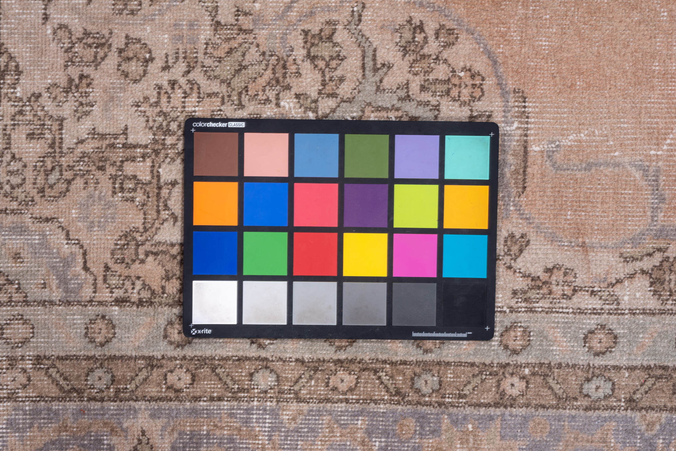 7' x 10' one-of-a-kind handmade vintage Oushak large size rug. Color palette: gray, light gray, off-white, pink