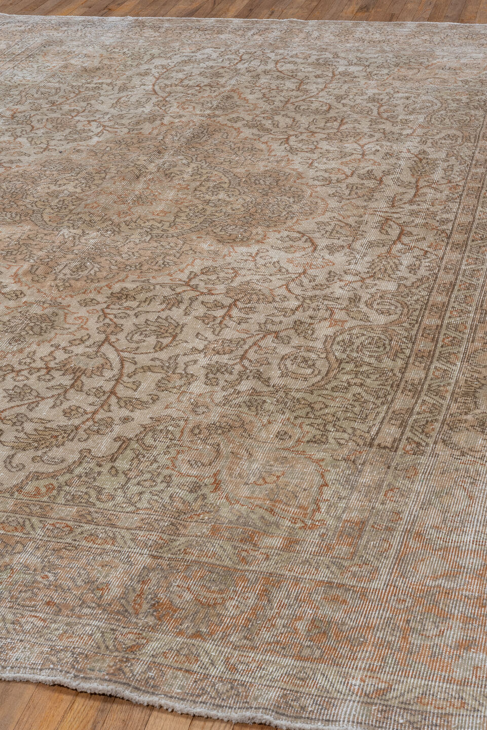 4' x 6' one-of-a-kind handmade vintage Oushak small size rug. Color palette: ivory, taupe, beige, blush, sand, camel, gray