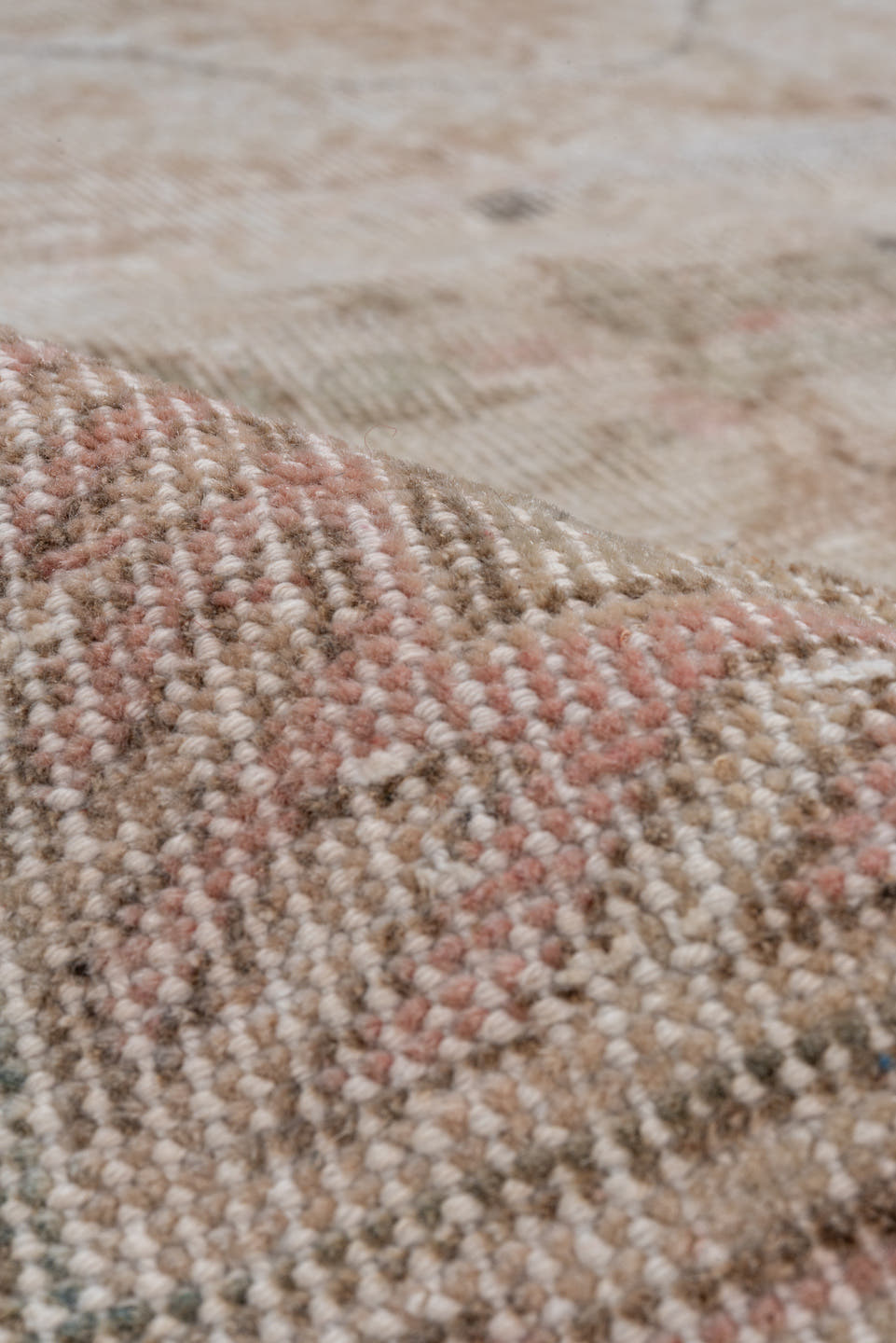 6' x 10' one-of-a-kind handmade vintage Oushak large size rug. Color palette: ivory, blush, taupe, beige, pale rose
