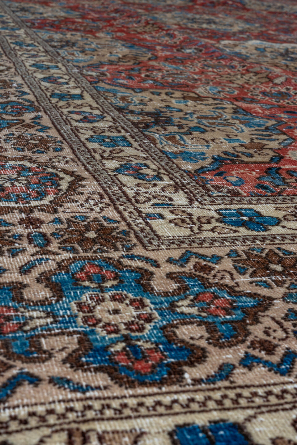 9' x 12' one-of-a-kind handmade vintage Sivas large size rug. Color palette: ivory, red, blue, brown, taupe, charcoal, beige