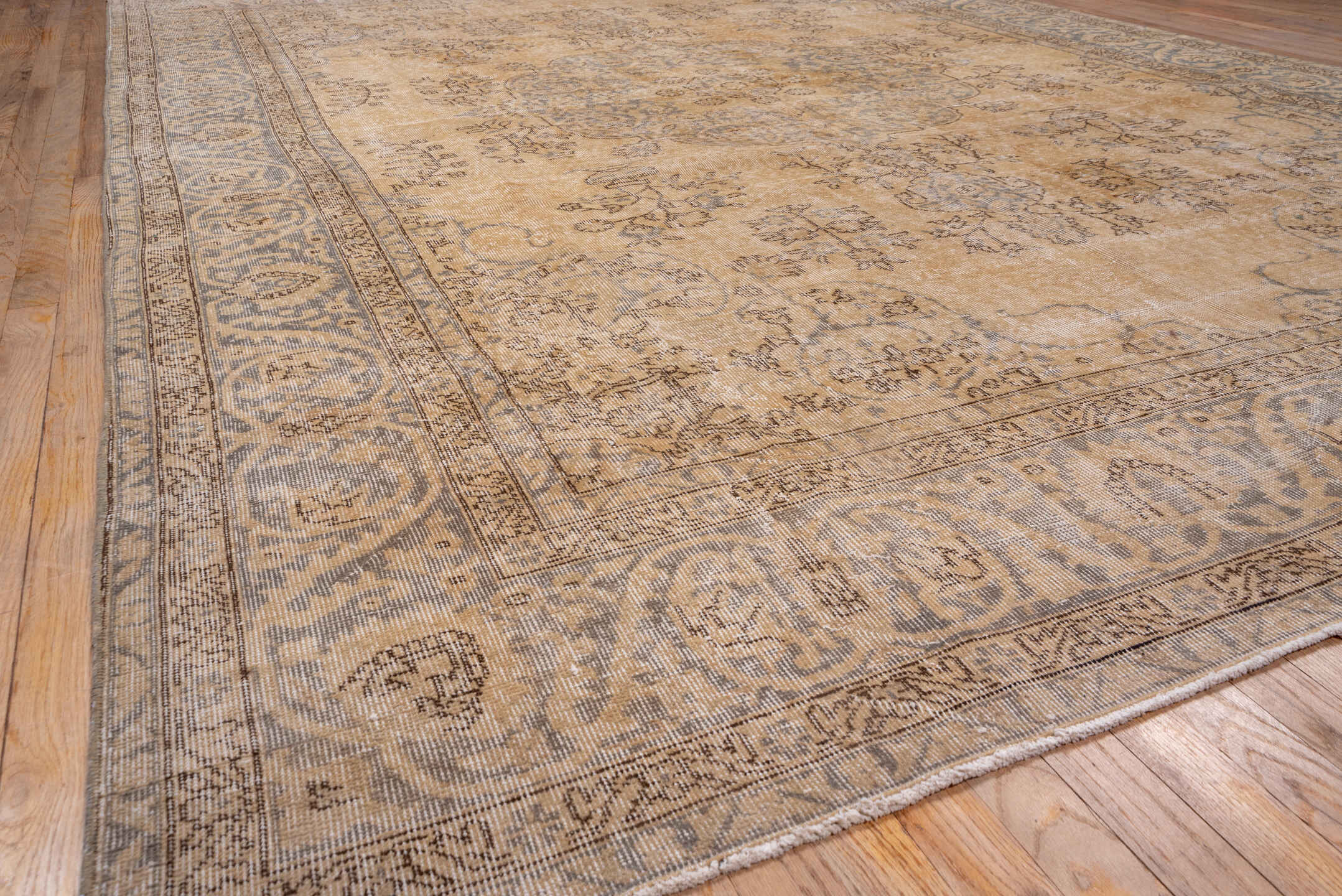 8' x 11' one-of-a-kind handmade vintage Oushak large size rug. Color palette: beige, taupe, ivory, slate, greige, gray