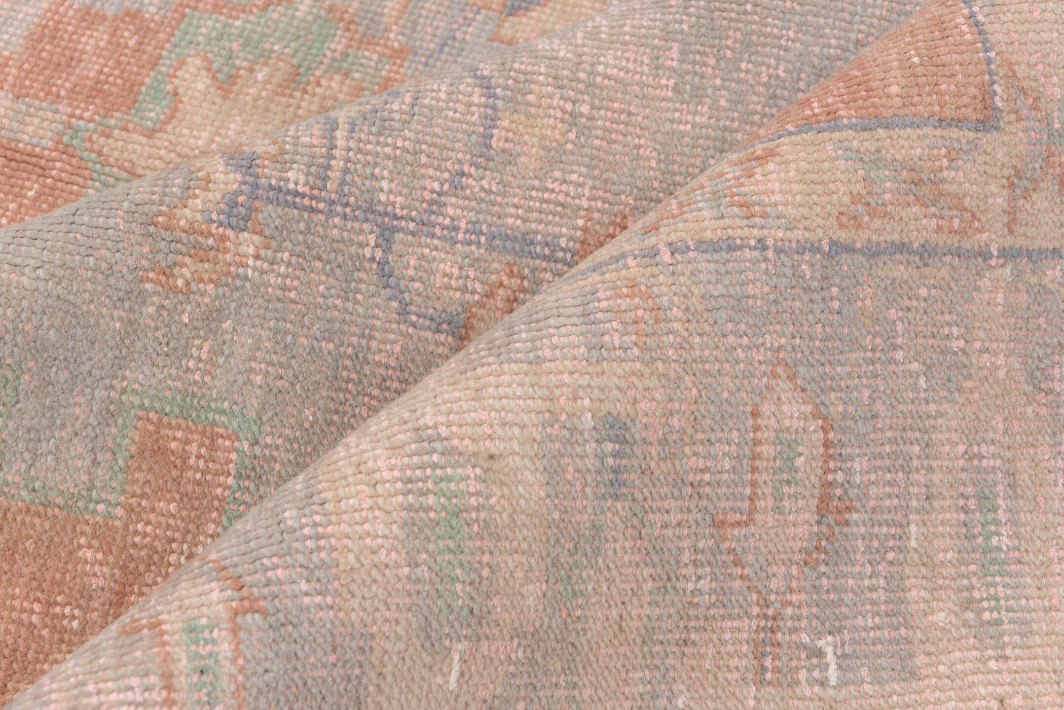 5' x 7' one-of-a-kind handmade vintage Oushak medium size rug. Color palette: blush, dusty rose, pale blue, ivory, taupe
